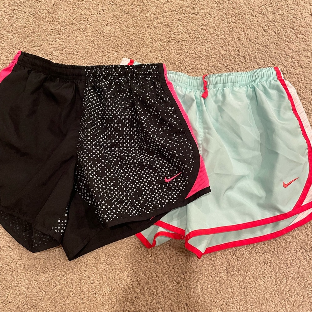 youth large SOLD OUT EVERYWHERE nike shorts !! these are never coming back!!